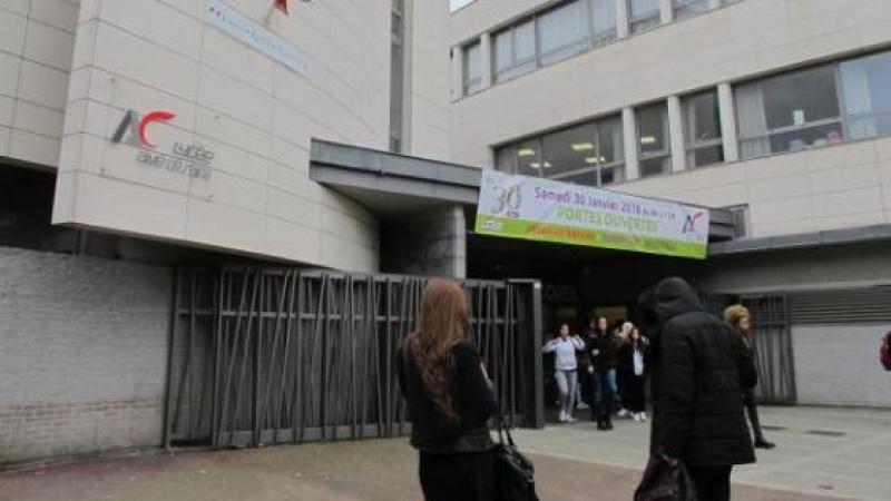 À Lille, le lycée professionnel Francisco-Ferrer rebaptisé Aimé-Césaire