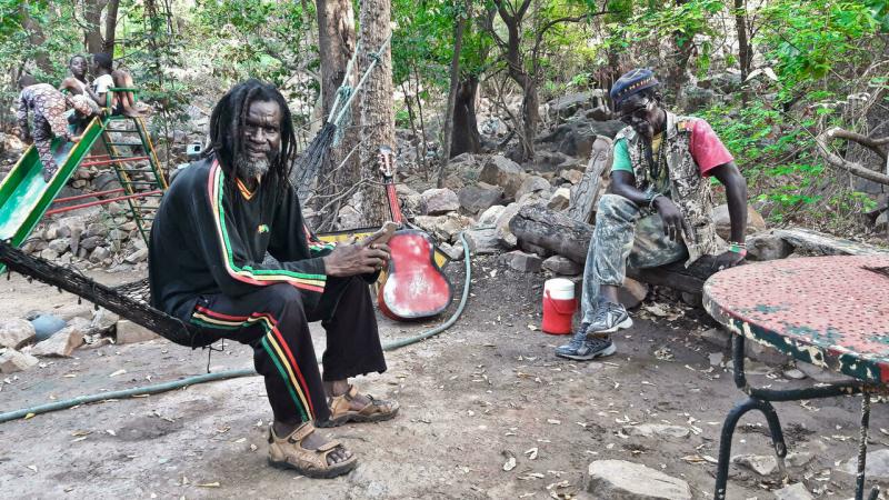 Mali: Lassa, le mythique village rasta bamakois, tombe en désuétude