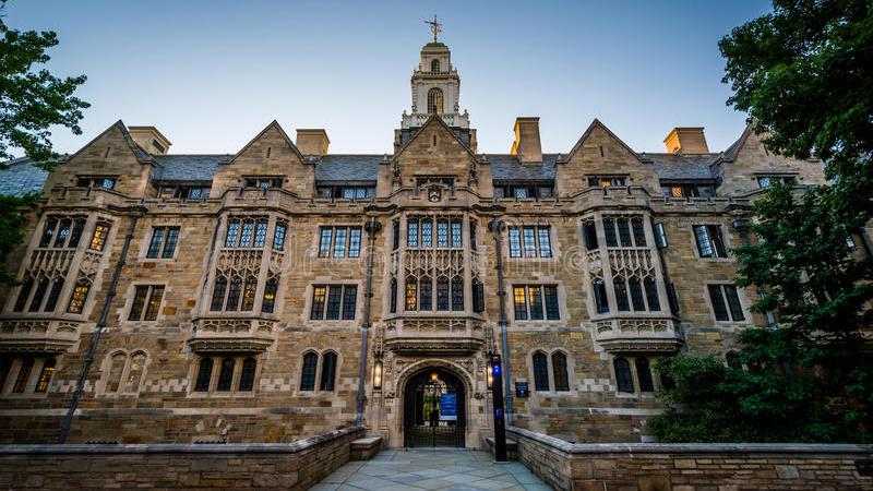 Yale accusée de racisme… anti-blanc