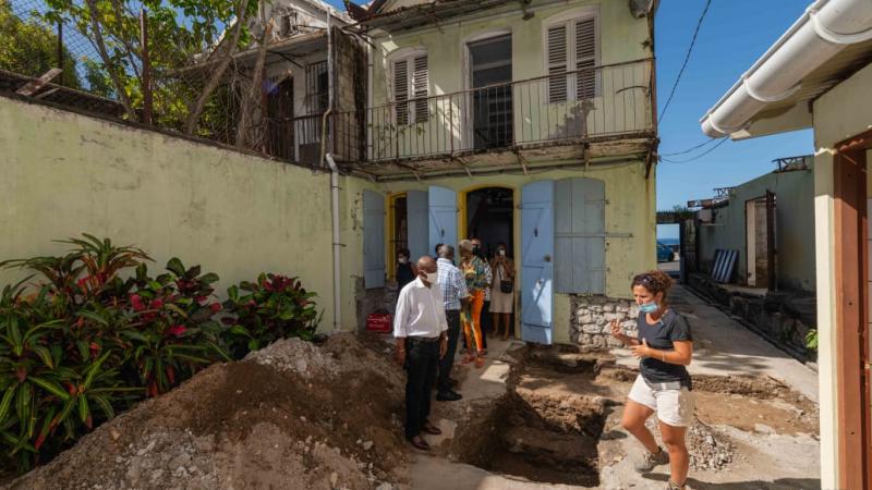 Saint-Pierre : visite du chantier du CIAP