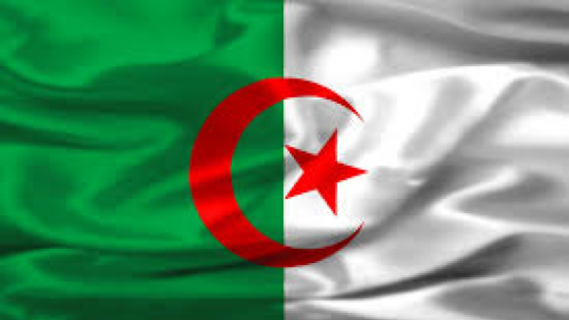 Pour la « défrancisation » de l’Algérie indépendante