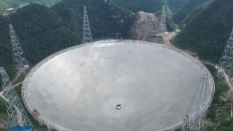 LA CHINE TERMINE LA CONSTRUCTION DU PLUS GRAND TELESCOPE DU MONDE