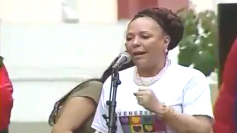 Piedad Cordoba, sénatrice afro-colombienne, soutient la Révolution bolivarienne