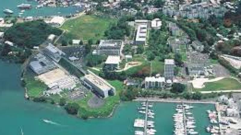 Pour un équilibre des moyens entre les pôles de l'Université des Antilles