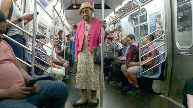 Inspiring 92-year-old doctor treats hundreds of patients each year and still rides the subway to work