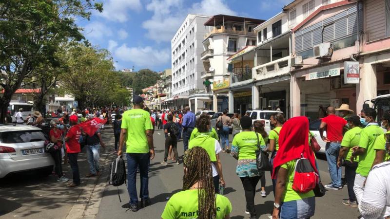 Martinique-Ecologie présente dans la manifestation contre le chlordécone