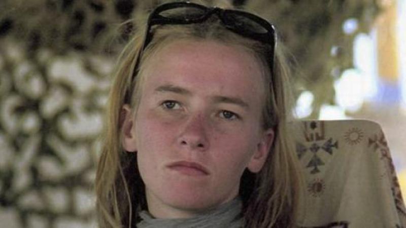 QUI ETAIT RACHEL CORRIE, MORTE SOUS LES CHENILLES D'UN BULLDOZER ISRAELIEN ?