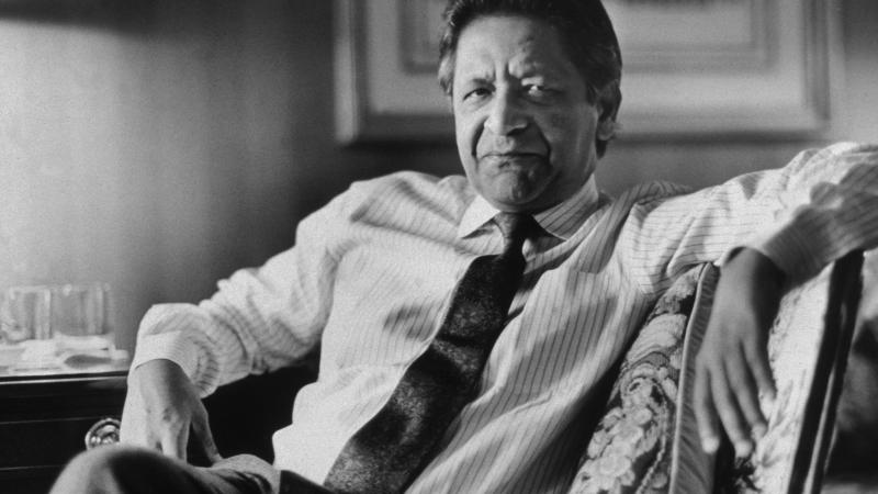 The Shattering Double Vision of V. S. Naipaul