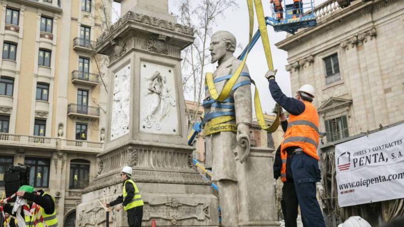 Barcelona retira la estatua de Antonio López