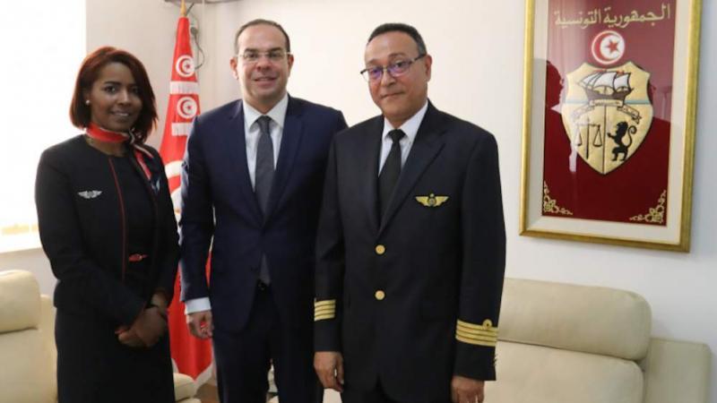 Tunisie – Elle est débarquée de l’avion après avoir traité l’hôtesse de « sale pute noire »