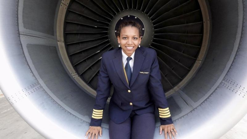 Qatar: Vanessa Umba, la pilote congolaise qui excelle au Moyen-Orient