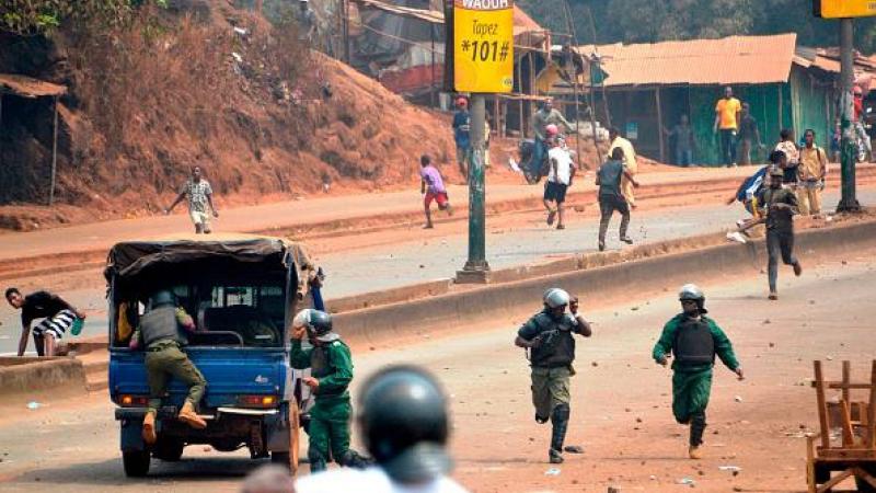 En Guinée, la police tire à balles réelles sur les manifestants 