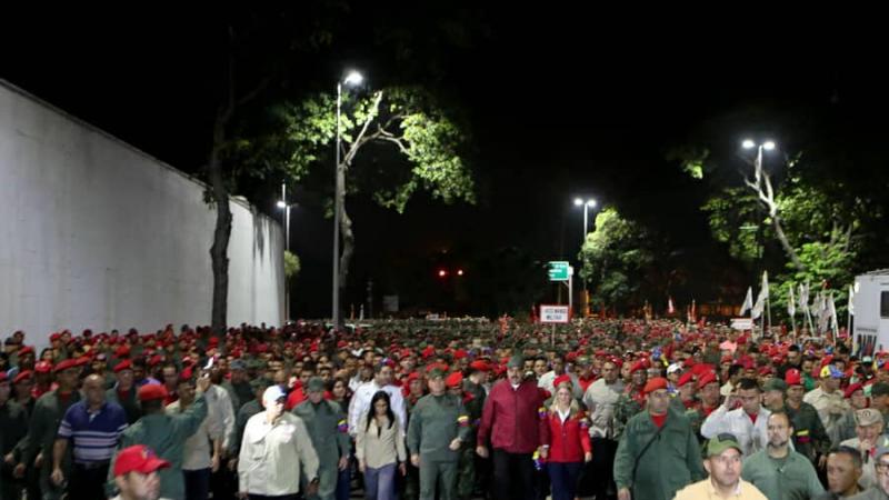 GLORIYE BA HUGO CHAVEZ : AYEN PE KE PE MATE REVOLISION BOLIVARIEN LA !