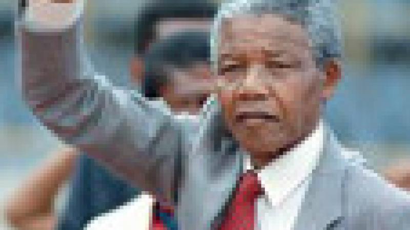 MANDELA : «C'EST L'ALGERIE QUI A FAIT DE MOI UN HOMME »
