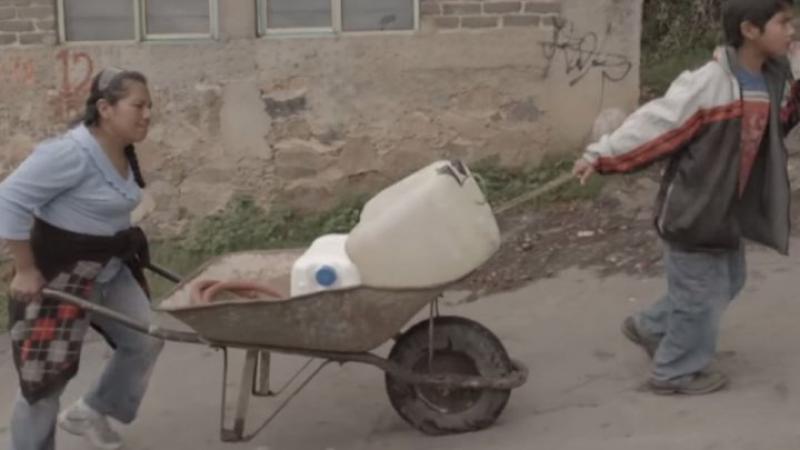 Au Mexique, la population manque d’eau potable mais Coca-Cola prospère