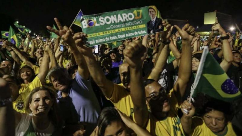 Bolsonaro : une catastrophe qui dépasse le Brésil