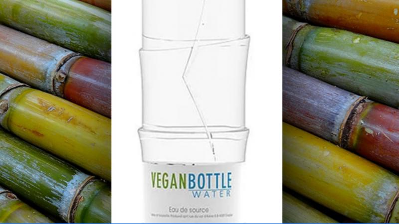 Une bouteille biodégradable fabriquée à partir de canne à sucre