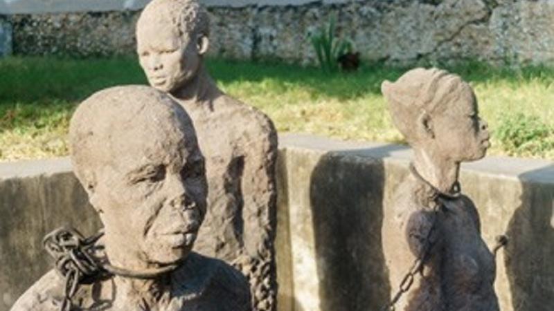 Bois-Caïman : L’UNESCO et le Bénin célèbrent la révolte générale des esclaves d’Haïti