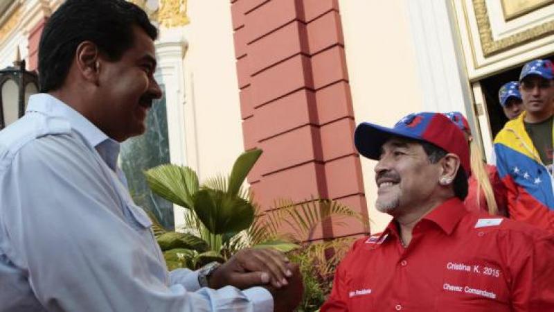 Maradona s'offre comme "soldat" à Nicolas Maduro "pour un Venezuela libre"