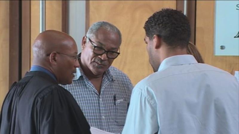 L'avocat général demande la confirmation de la condamnation du maire de Saint-Joseph