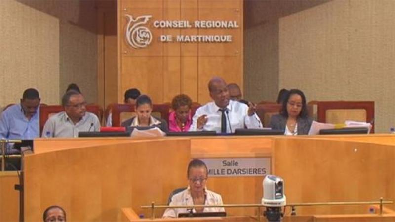 Ils n'ont rien foutu en 5 ans, mais ils accusent la nouvelle majorité d'avoir démoli la Martinique en...3 mois !