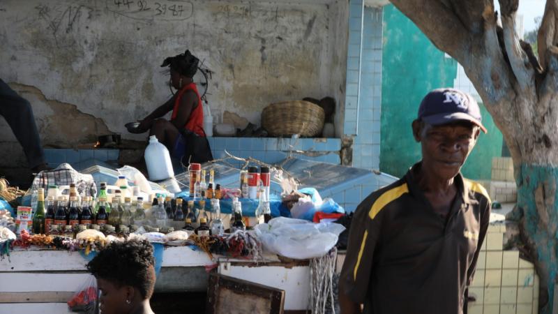 Ces haïtiens qui habitent au cimetière de Port-au-Prince