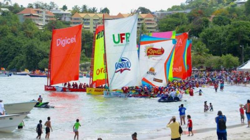 Le Tour de la Martinique des yoles rondes : le Parfum d'une maritime souveraineté
